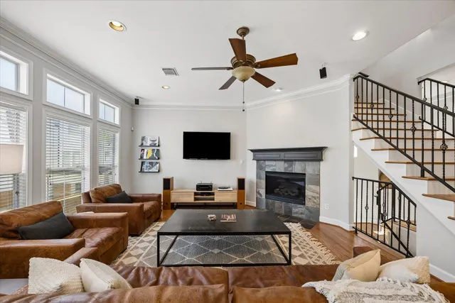 Popular Inker Court Real Estate