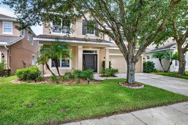 Popular CAMDEN WOODS Real Estate