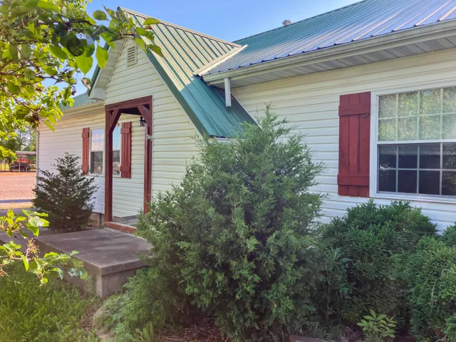 Cheap Frontenac Real Estate