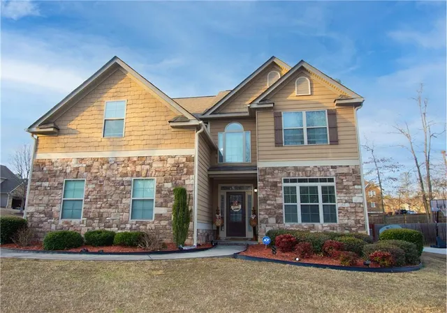 Popular Covenant Place Real Estate