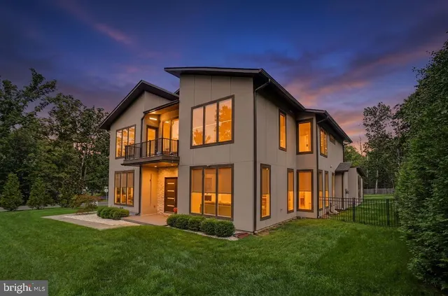 Expensive Broad Run Farms Real Estate