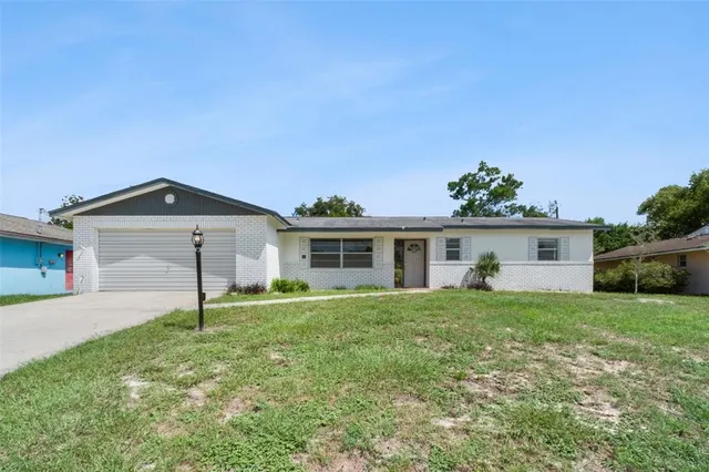 Popular DELTONA LAKES UNIT 3 Real Estate