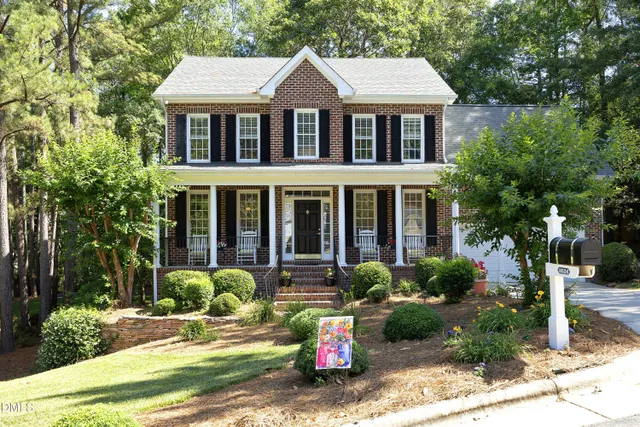 Popular Moss Creek Real Estate