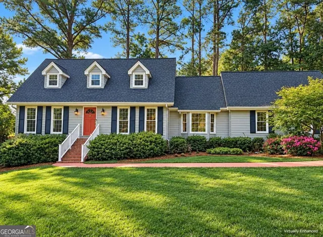 Popular Norwood Forest Real Estate