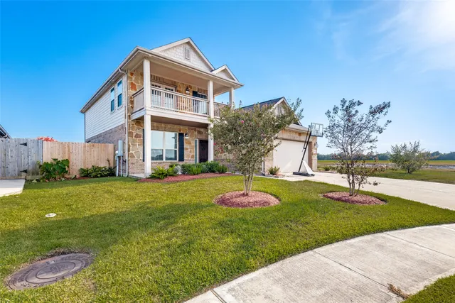 Popular Bay Colony Pointe West Sec 9 Real Estate