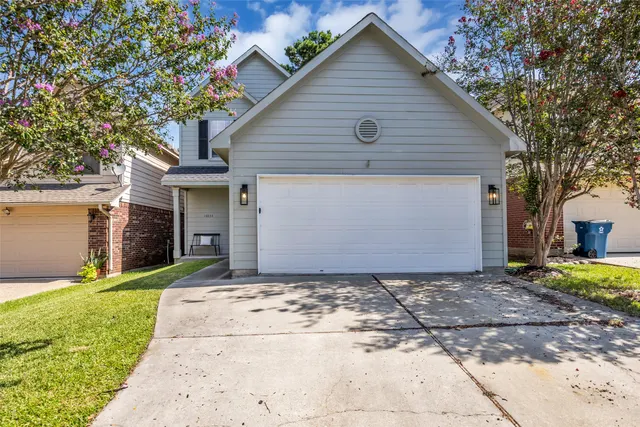 Popular Point Aquarius Real Estate