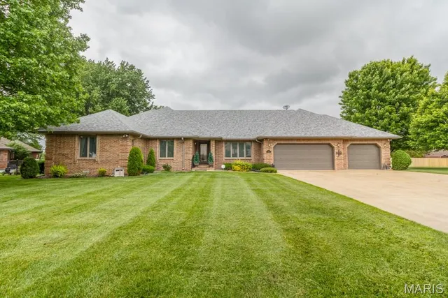 Expensive CARRIAGE HILLS Real Estate
