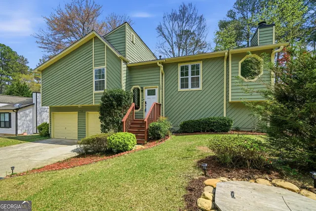 Popular Horseshoe Ridge Real Estate
