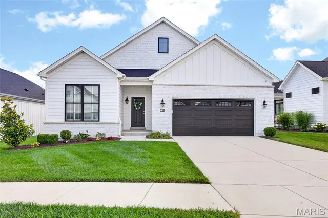 Popular Courtyards At Barathaven Real Estate