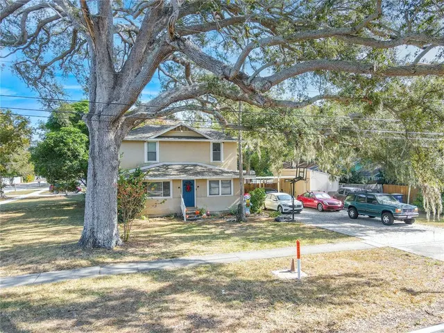 Popular SANDY OAKS Real Estate