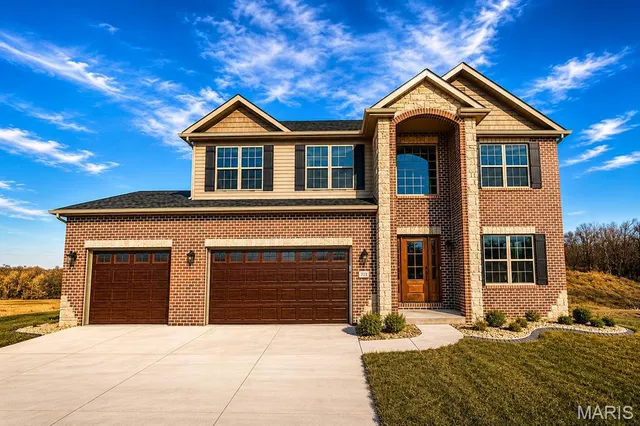 Popular Stone briar Real Estate