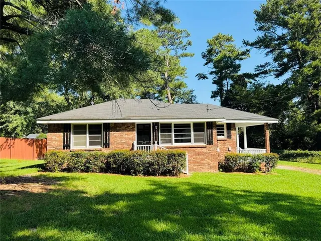 Popular EAST SIDE Real Estate