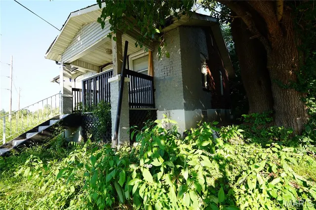 Popular Gerald Place Real Estate