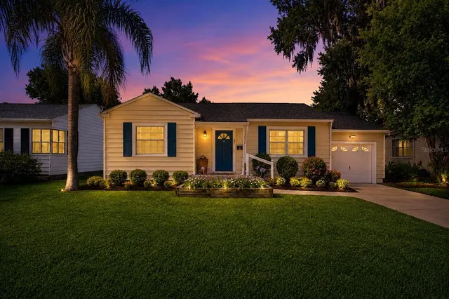 Popular Westwood Park Real Estate