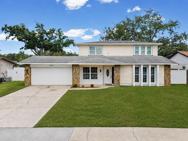 Popular BECKETT LAKE ESTATES Real Estate