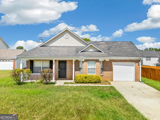 Cheap Waterford Commons Real Estate