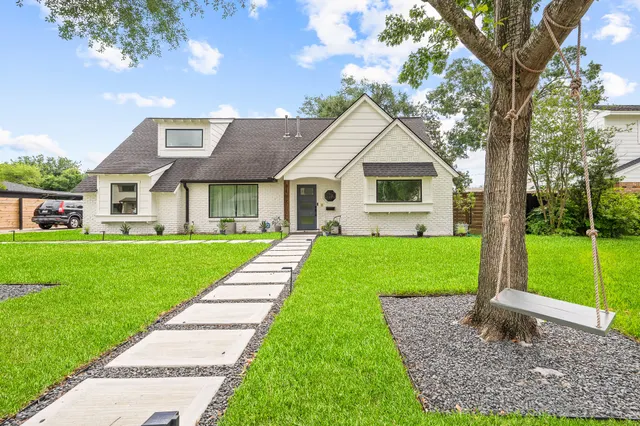 Popular Royal Oaks Sec 07 Real Estate