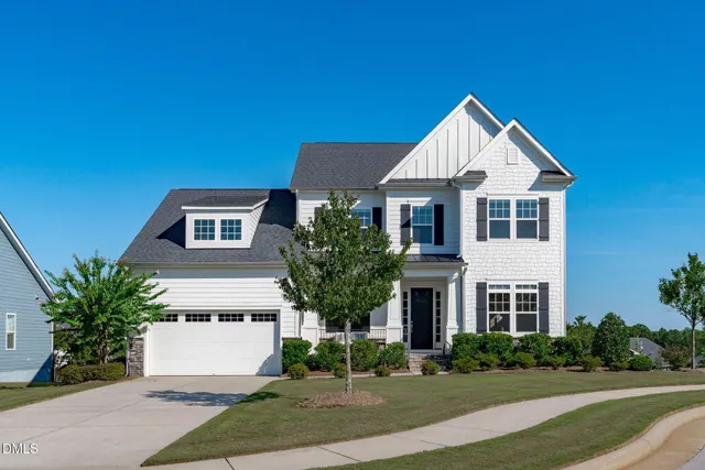 Popular Woodhall Real Estate