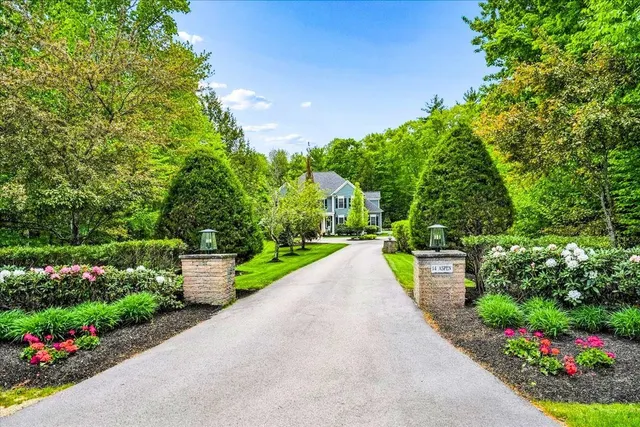 Cheap Laurel Woods Real Estate