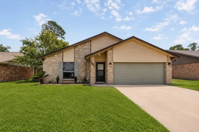 Popular Atasccocita North Real Estate