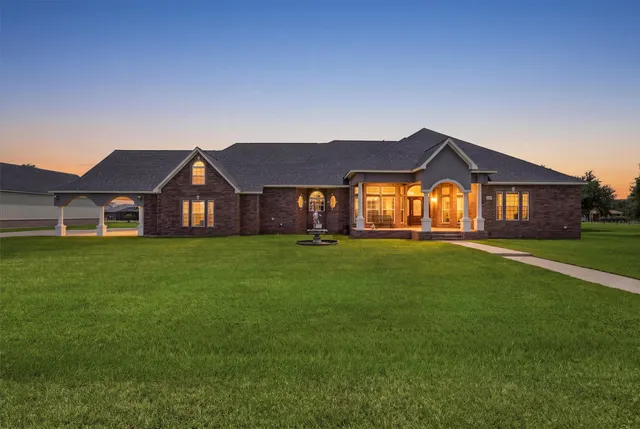 Popular Trinity Bay Sec 03 Real Estate