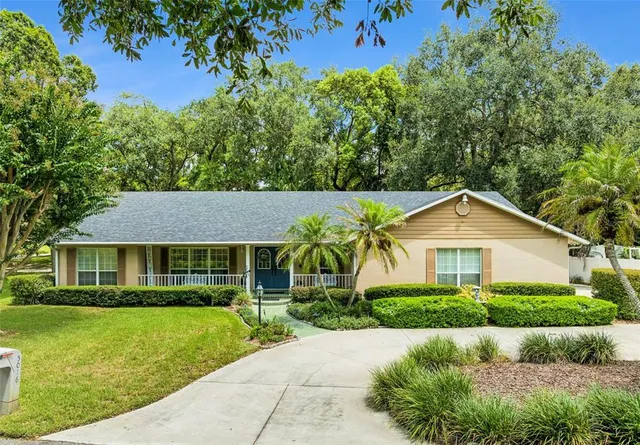 Popular CYPRESS GROVE PH 02 STAGE 01 Real Estate