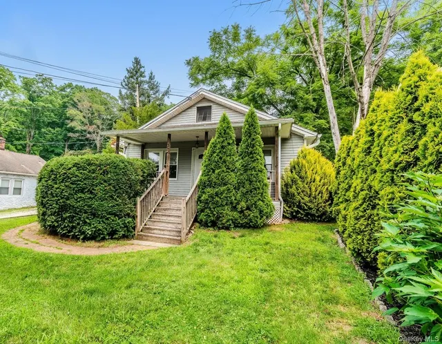 Expensive Jefferson Valley Real Estate