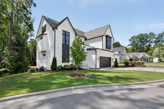 Popular Jamesons Cove Real Estate