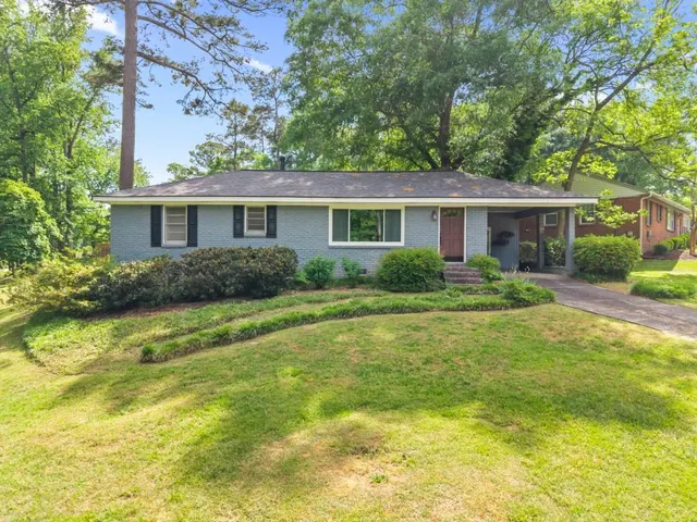 Popular HICKORY HILL Real Estate