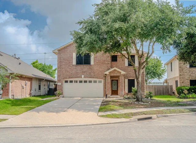 Popular Silver Oak Trails Real Estate