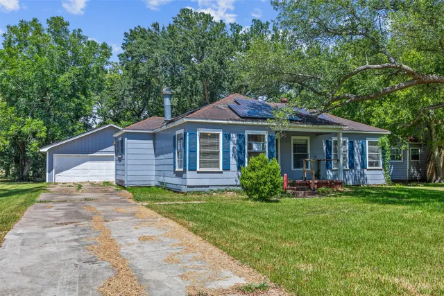 Cheap Danubina Acres Real Estate