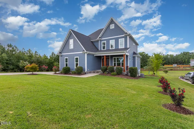 Popular Savannah Oaks Real Estate