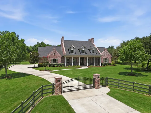 Popular Fulbrook Real Estate
