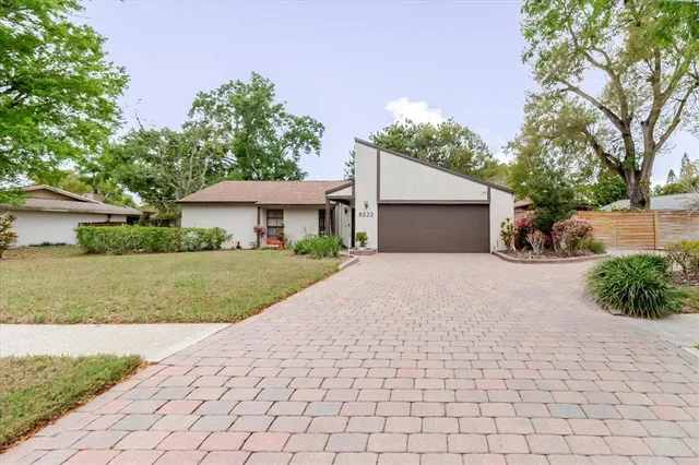 Popular LAGO VISTA UNIT 2 Real Estate
