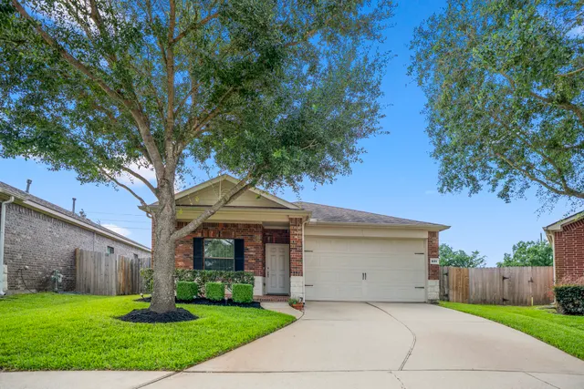 Popular Harbor Shores Real Estate