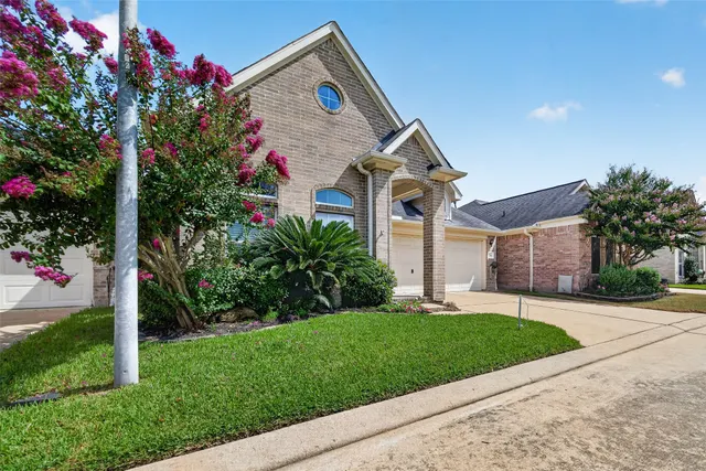 Popular Deerfield Park Real Estate