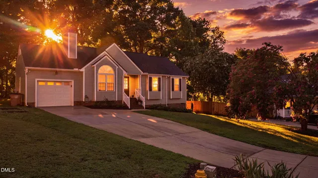 Popular Spring Park Real Estate