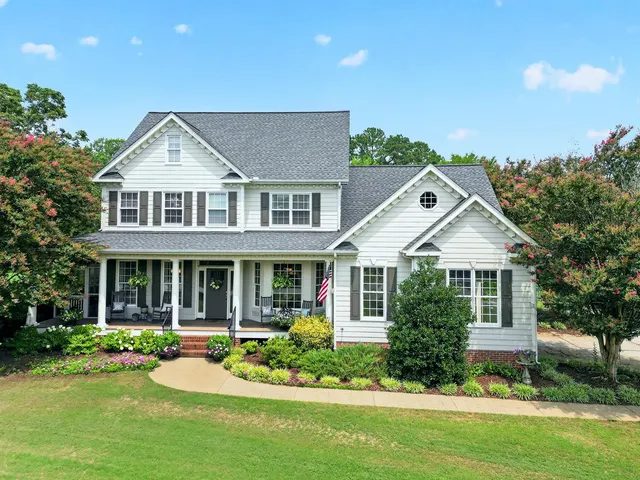 Popular Whitehart Real Estate