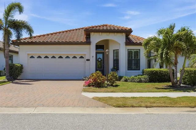 Popular GRAND OAKS Real Estate