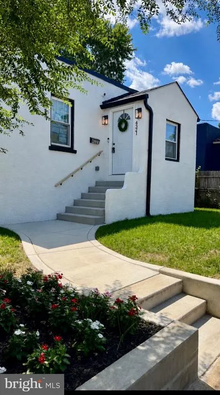 Cheap North Brentwood Real Estate