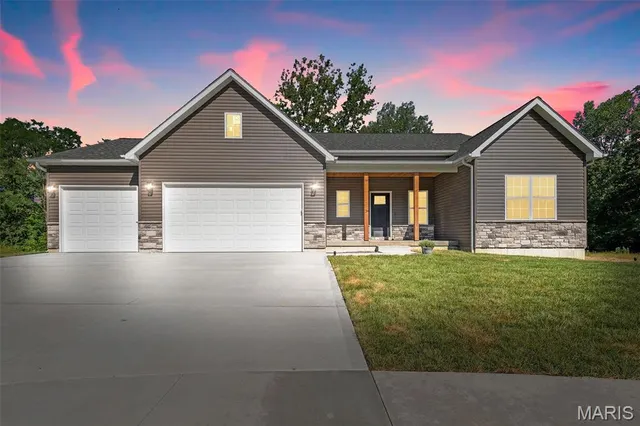 Popular Warrenton Real Estate