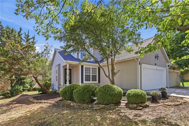 Popular Heatherwood Real Estate