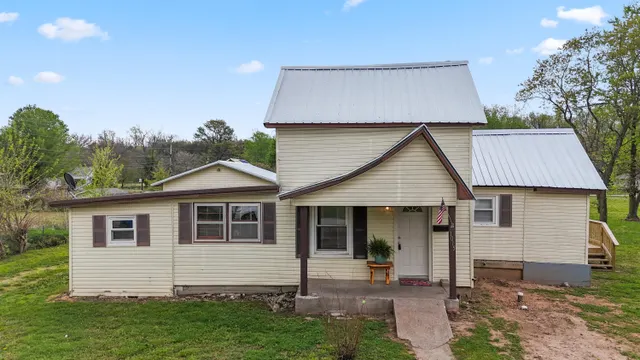 Cheap Cassville Real Estate