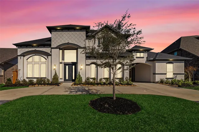 Popular Towne Lake Sec 58 Real Estate