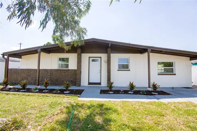 Popular SANSON PARK UNIT 2 Real Estate