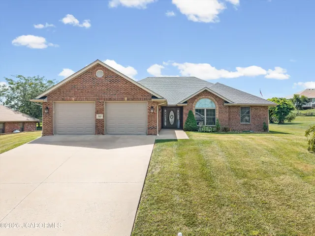 Popular Holts Summit Real Estate