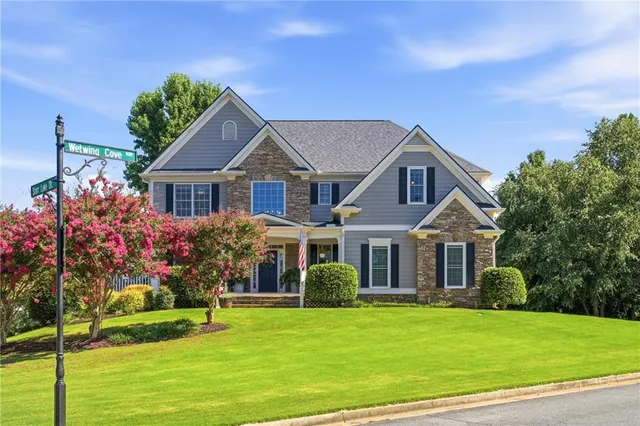 Popular Starr Lake Real Estate