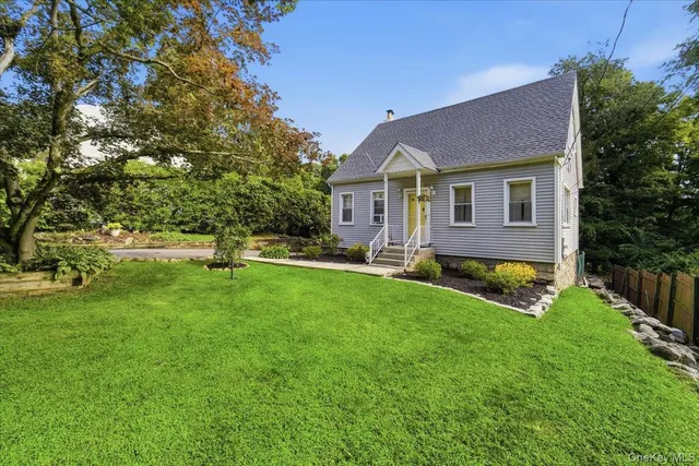 Popular Putnam Lake Real Estate
