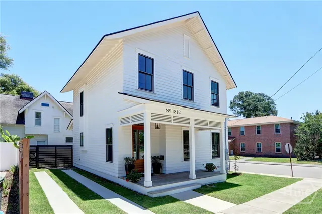 Popular Thomas Square Real Estate