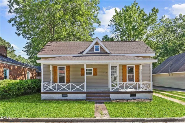 Popular Mayo Heights Real Estate